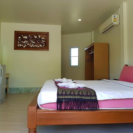 Discovery House Hotel Sha Plus Nai Yang Beach Esterno foto