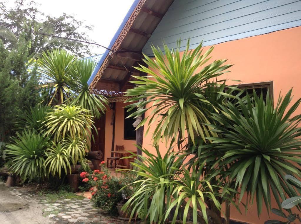 Discovery House Hotel Sha Plus Nai Yang Beach Esterno foto